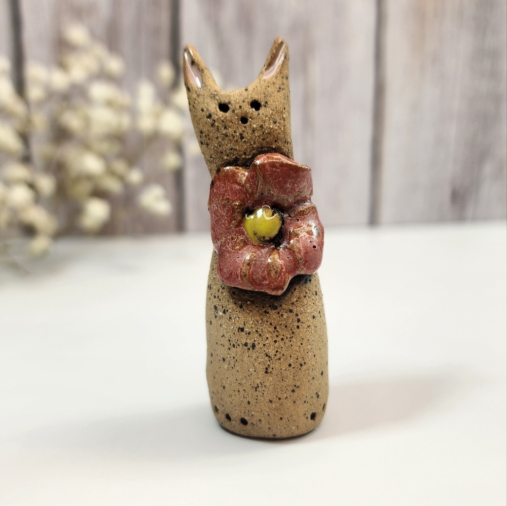 Adorable Ceramic Cat Figurine, Sculpture, Cat Pottery Figurine, Ceramic Cat Art